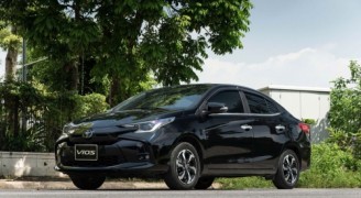 Toyota Vios tăng tốc tháng cuối năm, vững ngôi vương phân khúc sedan hạng B